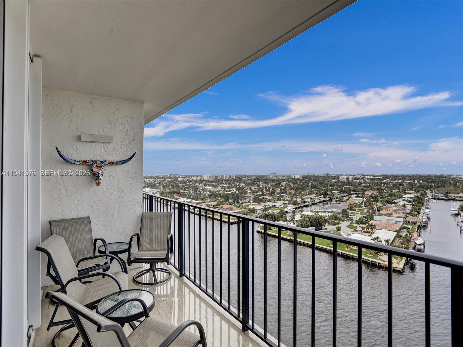 521 N Riverside Dr # 1209