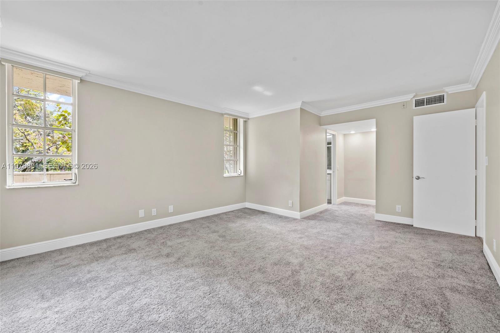 823 Cypress Blvd # 204