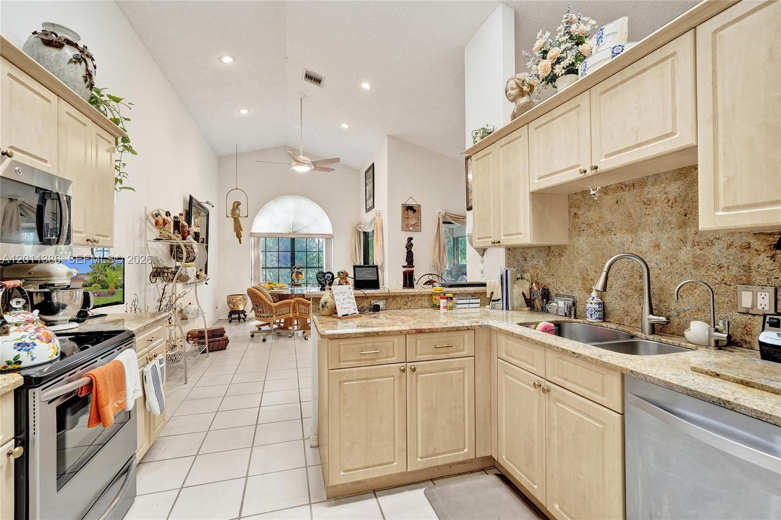 12321 Sand Wedge Dr