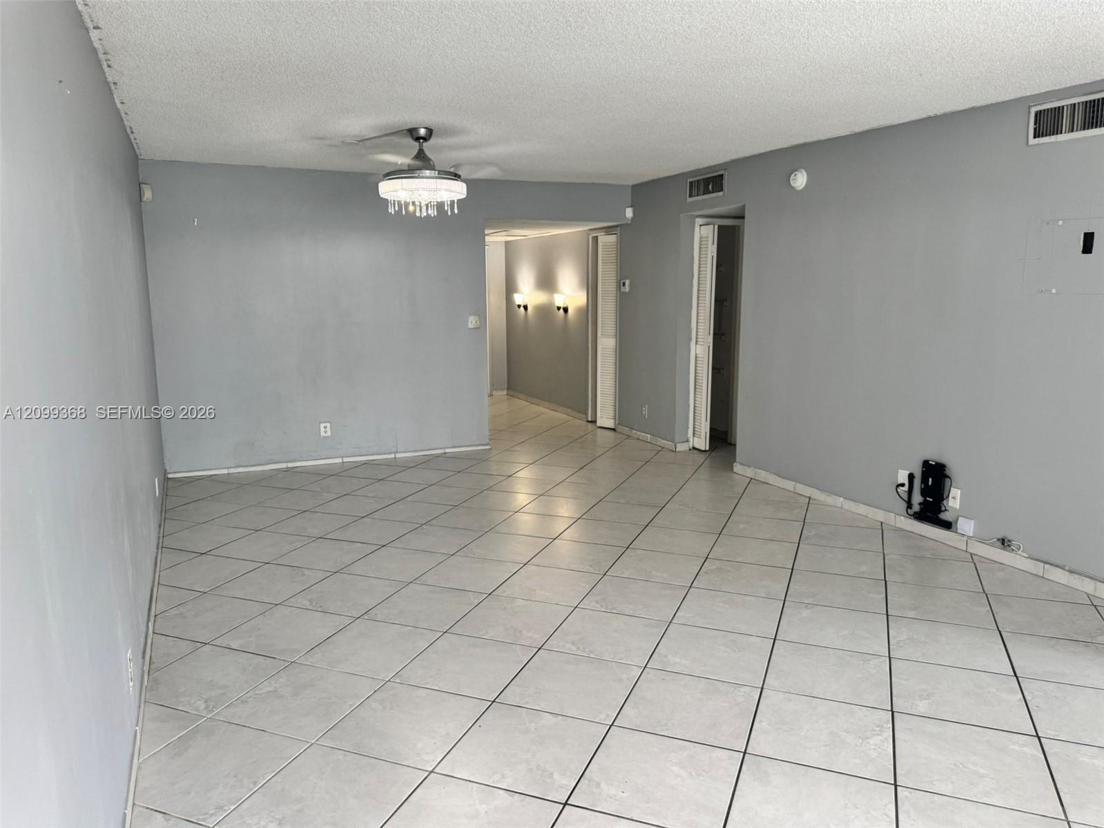 2940 N Course Dr # 110