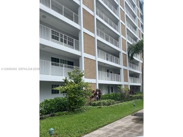 2940 N Course Dr # 110