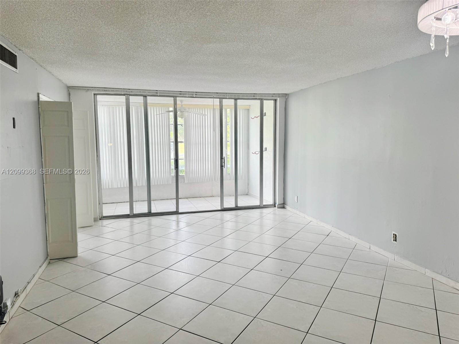 2940 N Course Dr # 110