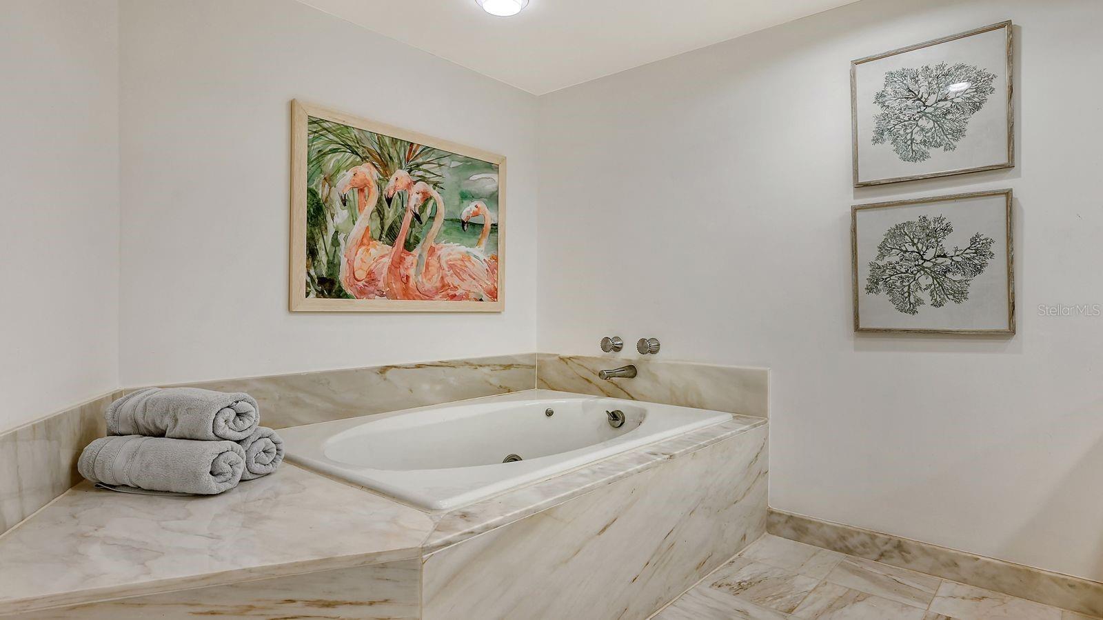 775 LONGBOAT CLUB RD #804