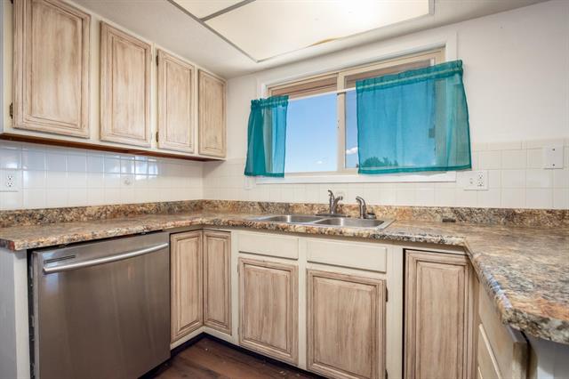 544 S Watermelon Drive