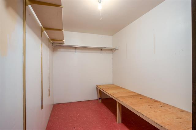 544 S Watermelon Drive