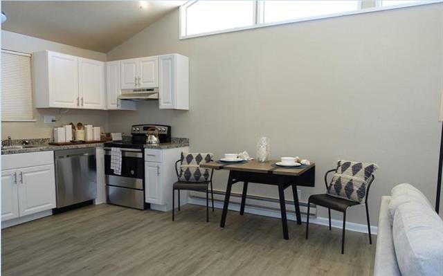 667 E Clarion Drive Apt C