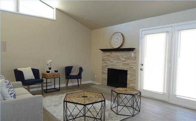 667 E Clarion Drive Apt C