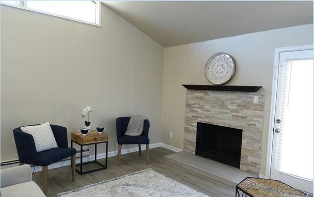 667 E Clarion Drive Apt C