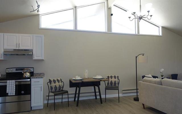 667 E Clarion Drive Apt C