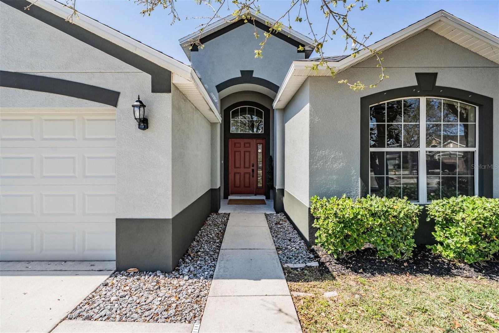7147 FOREST MERE DR