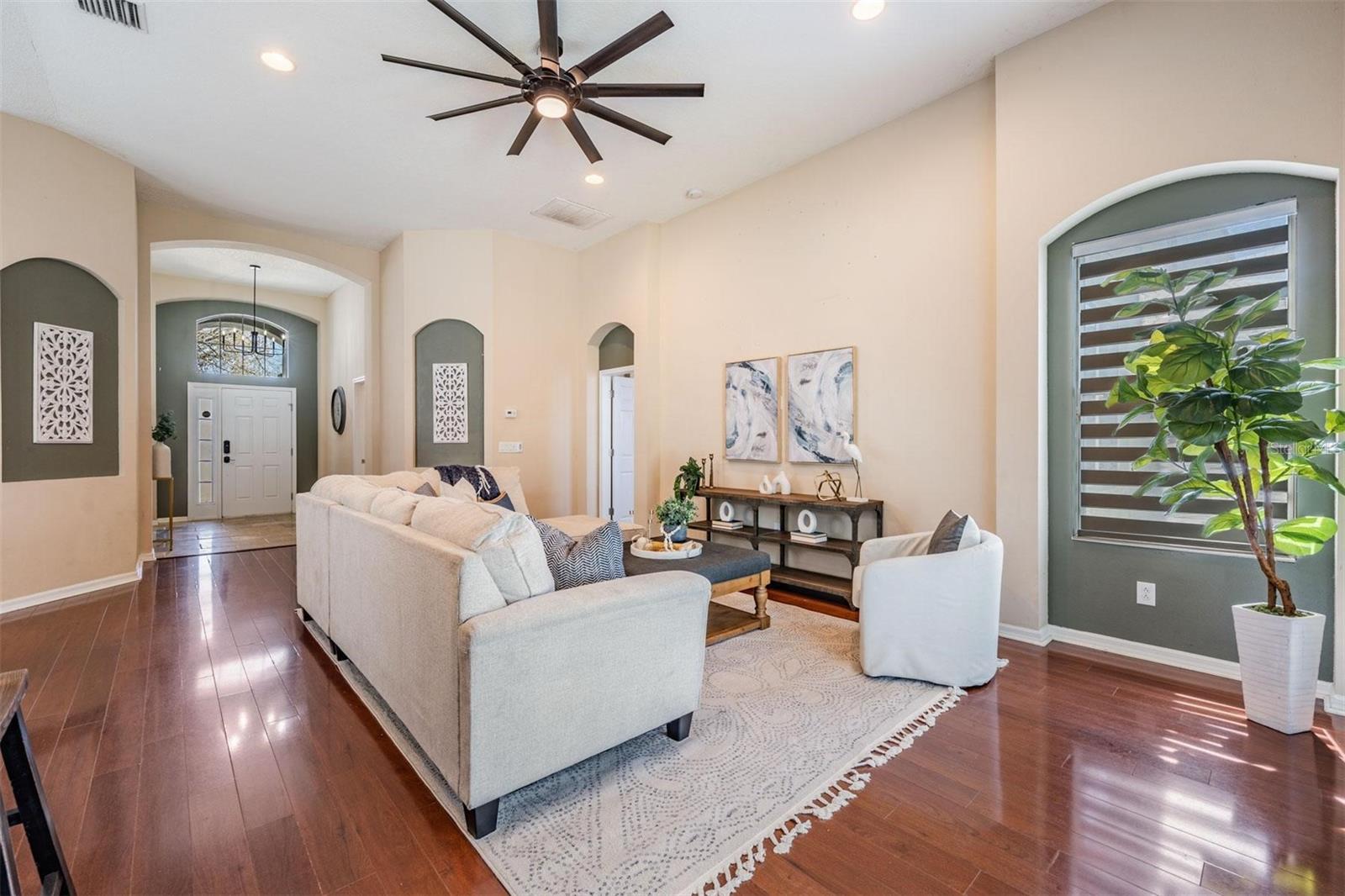 7147 FOREST MERE DR
