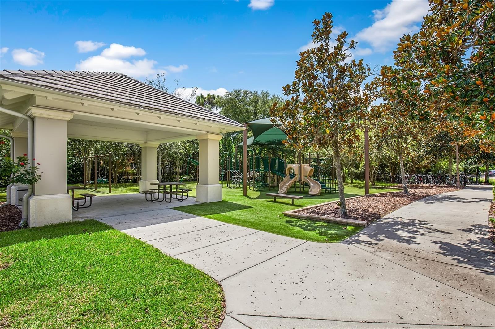 14841 TUDOR CHASE DR