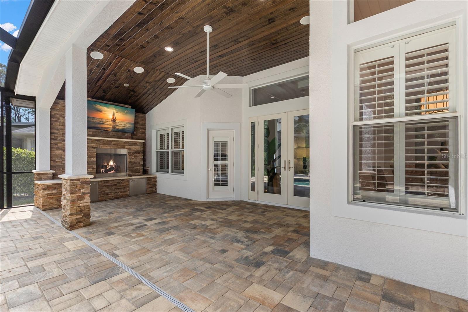 11918 MANDEVILLA CT