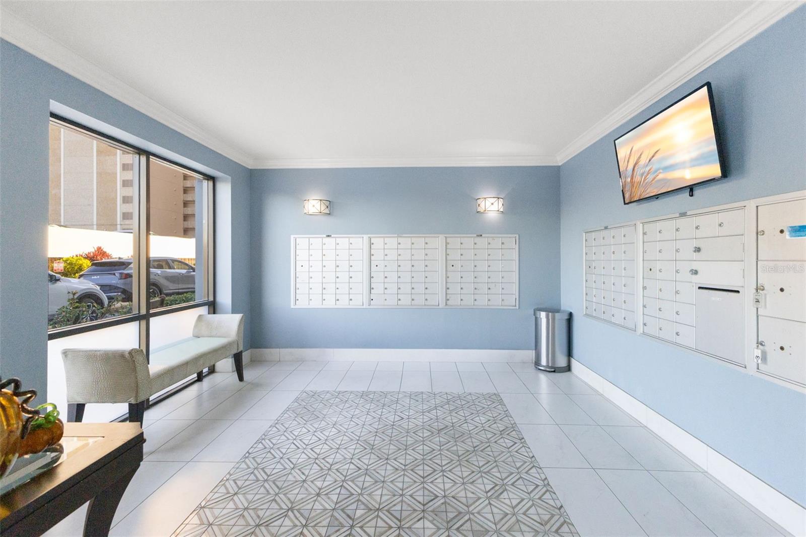 5220 BRITTANY DR S #1003