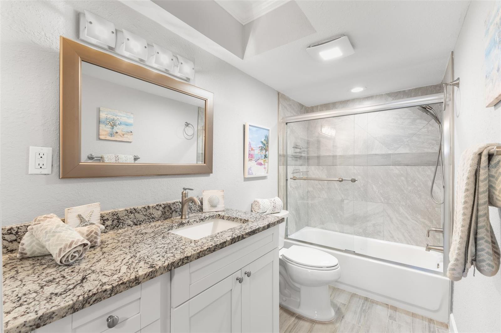 5220 BRITTANY DR S #1003