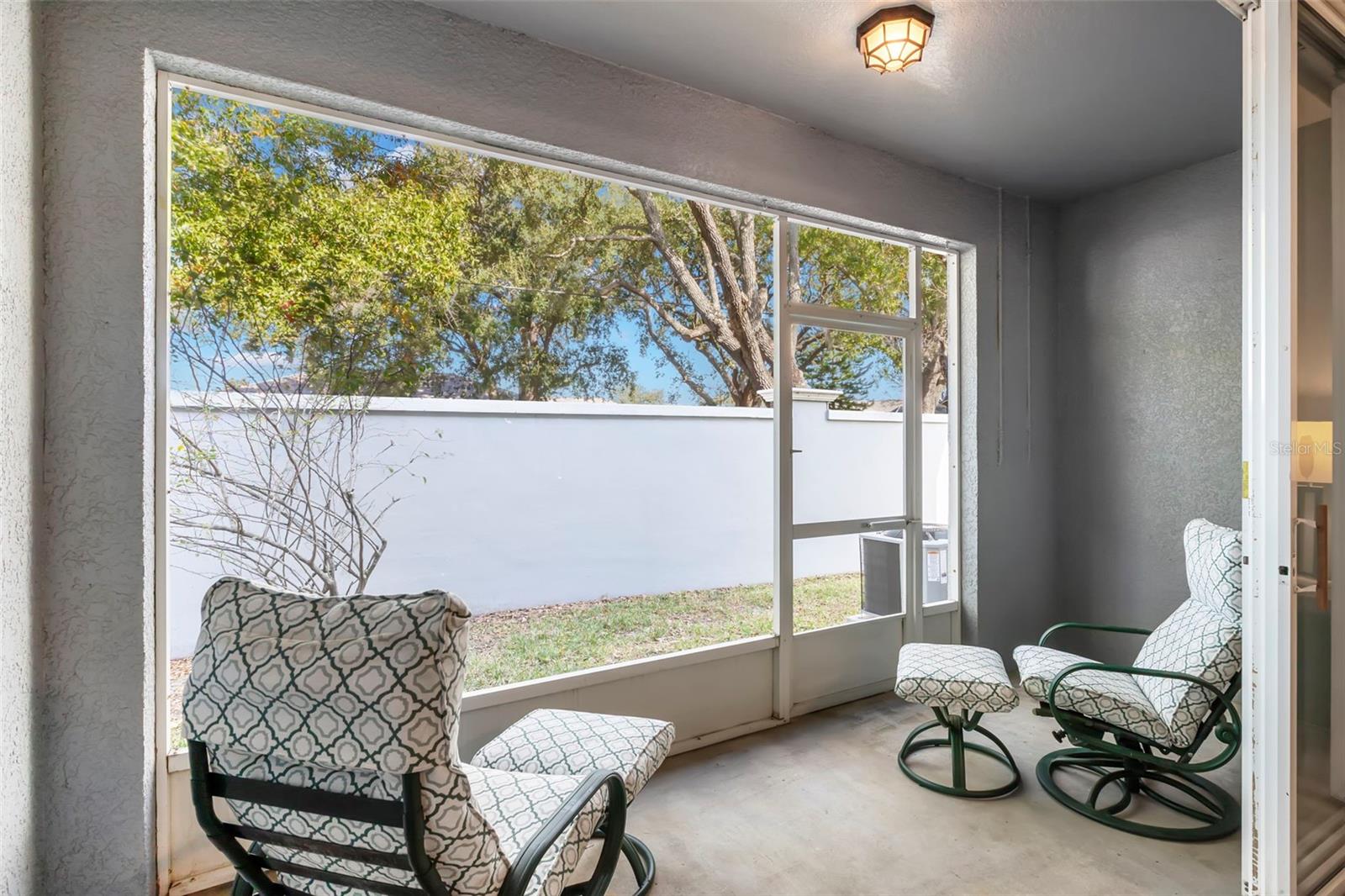 6024 PARKSIDE MEADOW DR