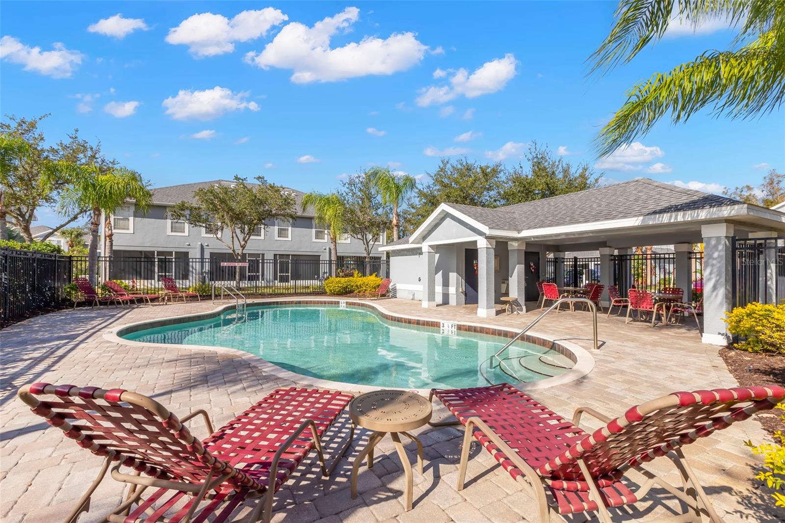 6024 PARKSIDE MEADOW DR