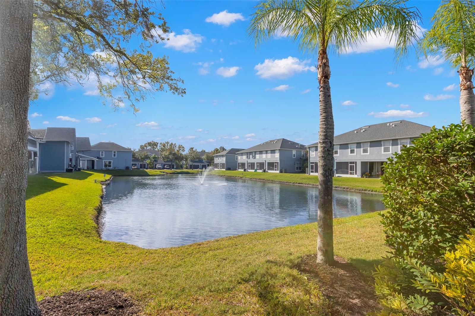 6024 PARKSIDE MEADOW DR