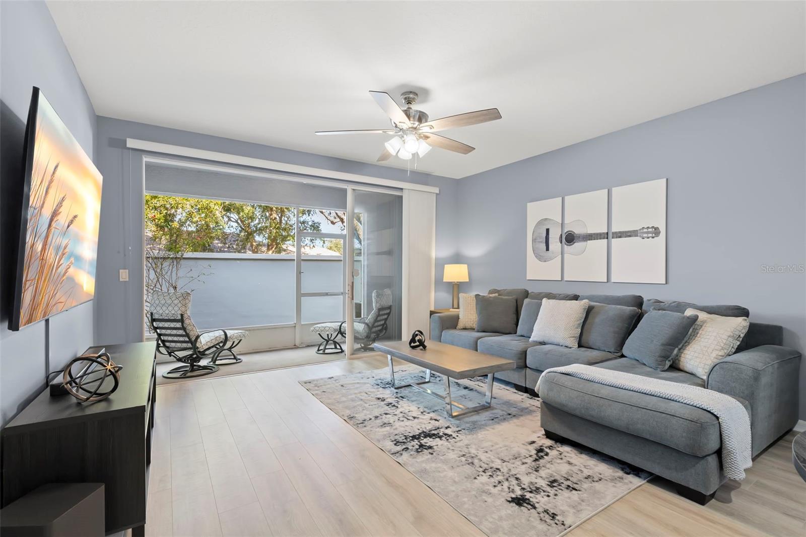 6024 PARKSIDE MEADOW DR