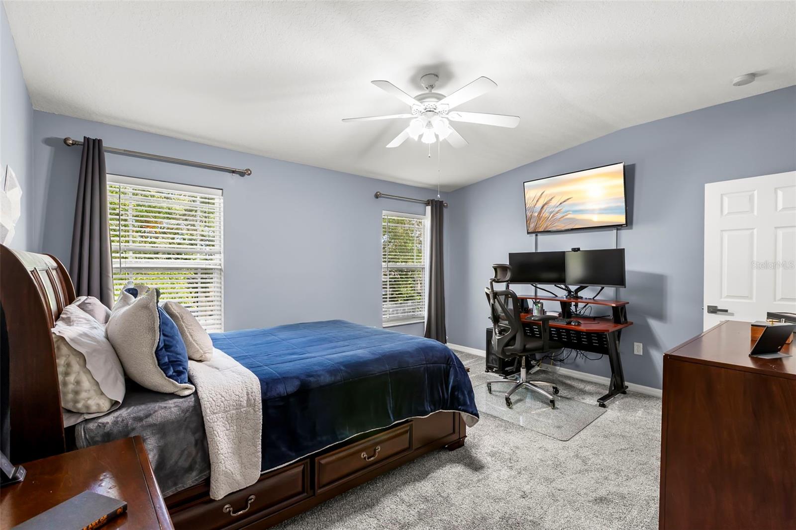 6024 PARKSIDE MEADOW DR