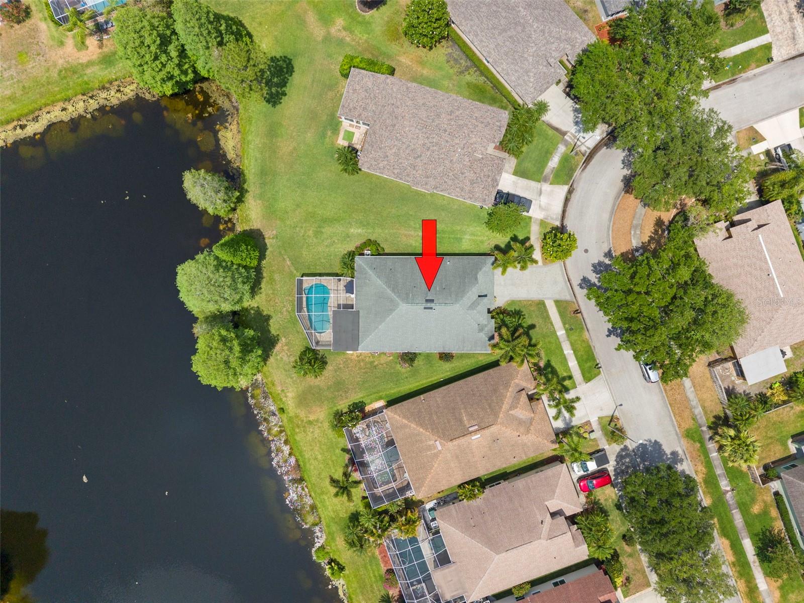 9948 STOCKBRIDGE DR