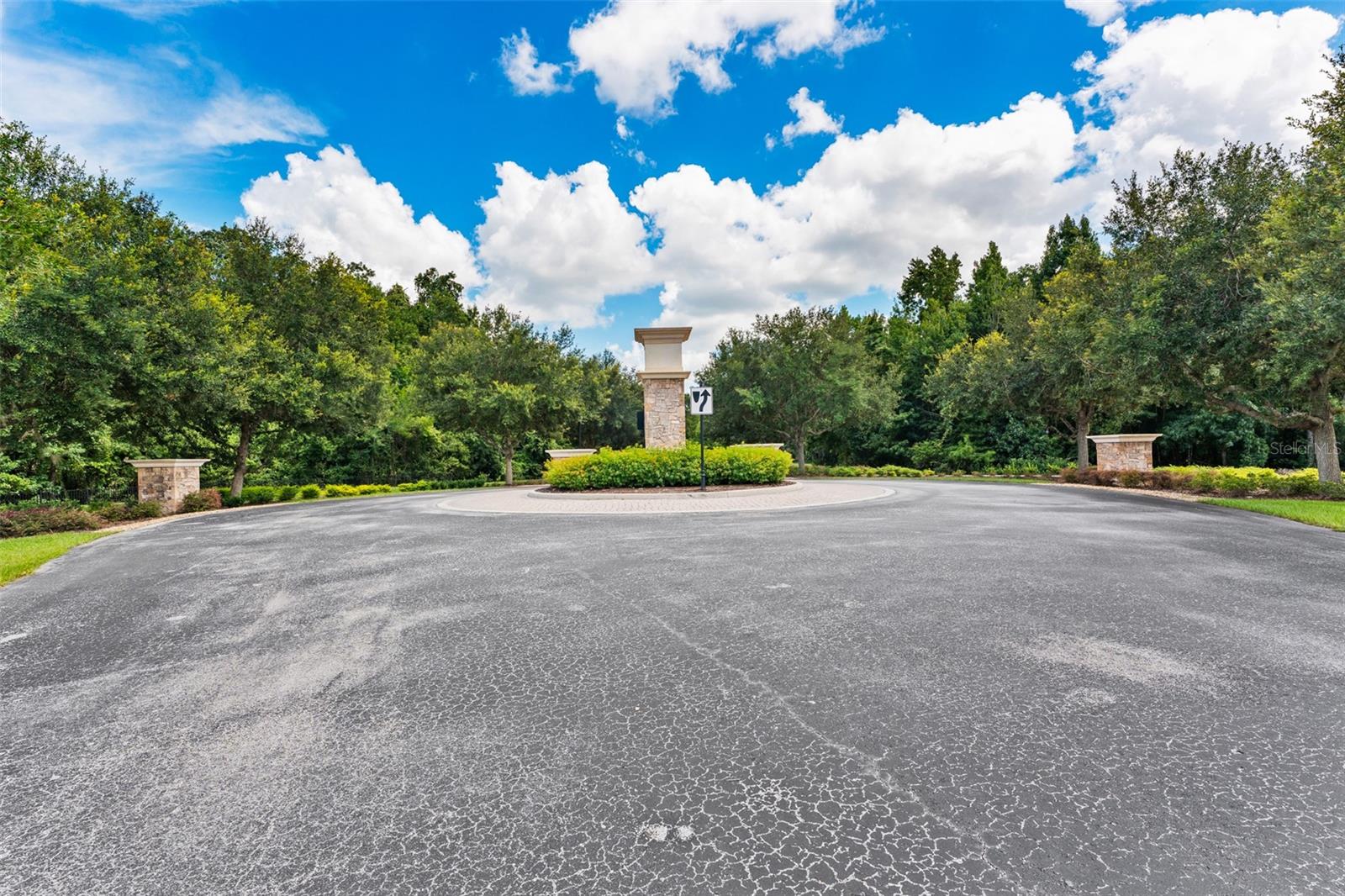 17901 HOWSMOOR PL