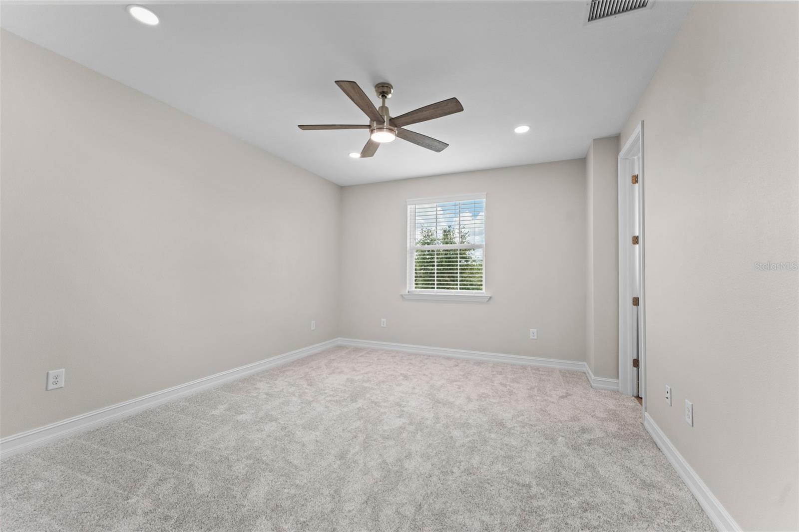 17901 HOWSMOOR PL