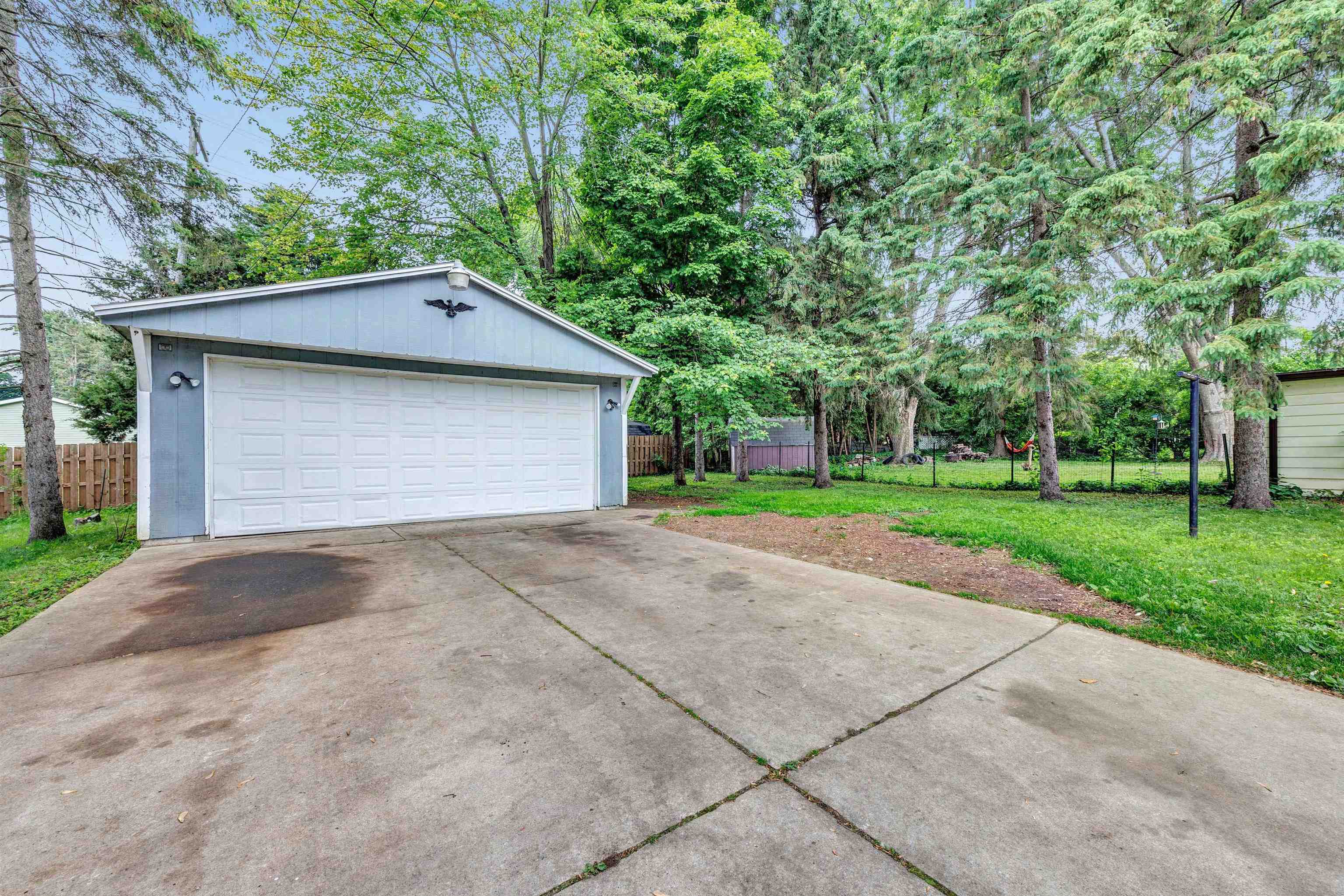 1597 WESTFIELD Avenue