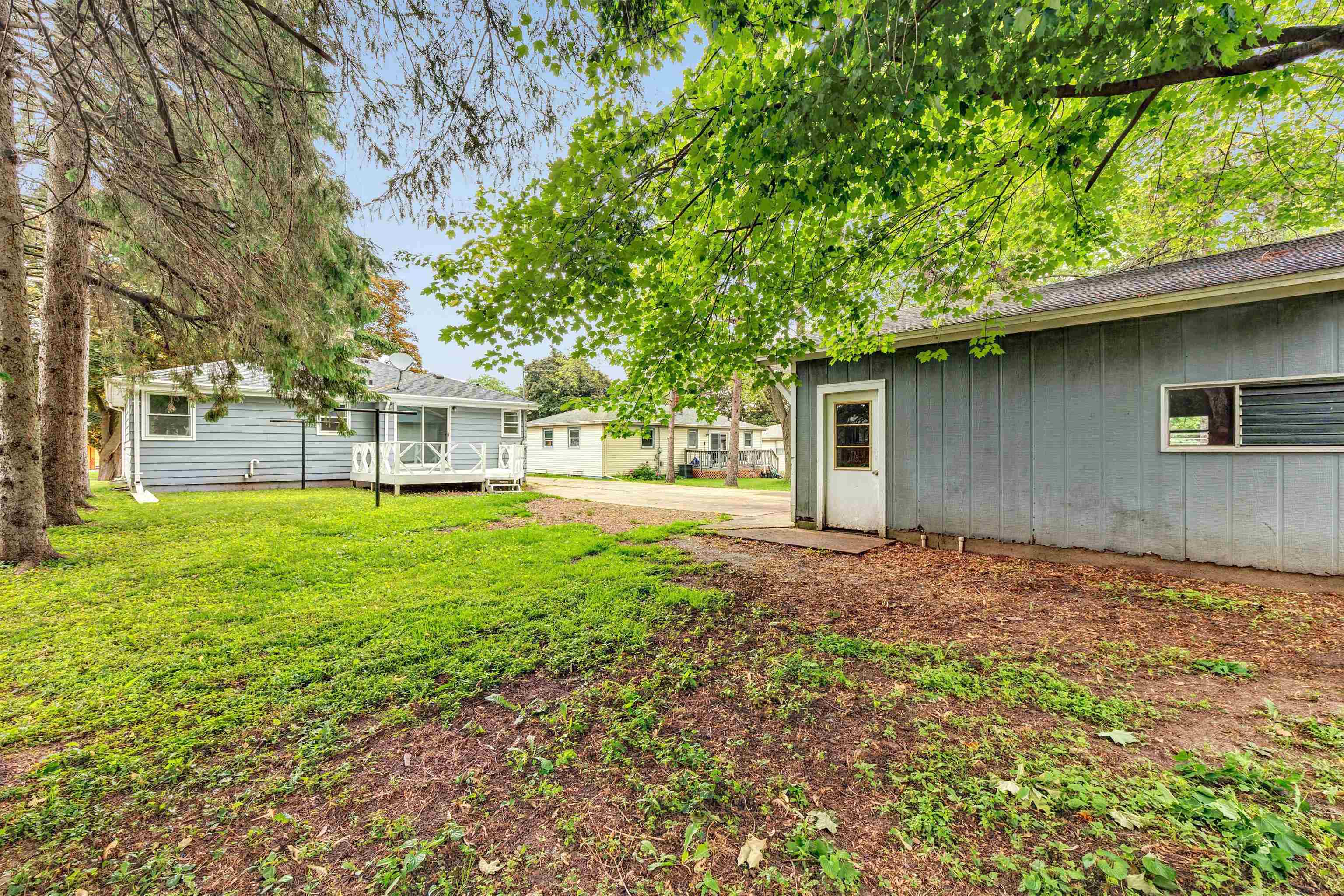 1597 WESTFIELD Avenue