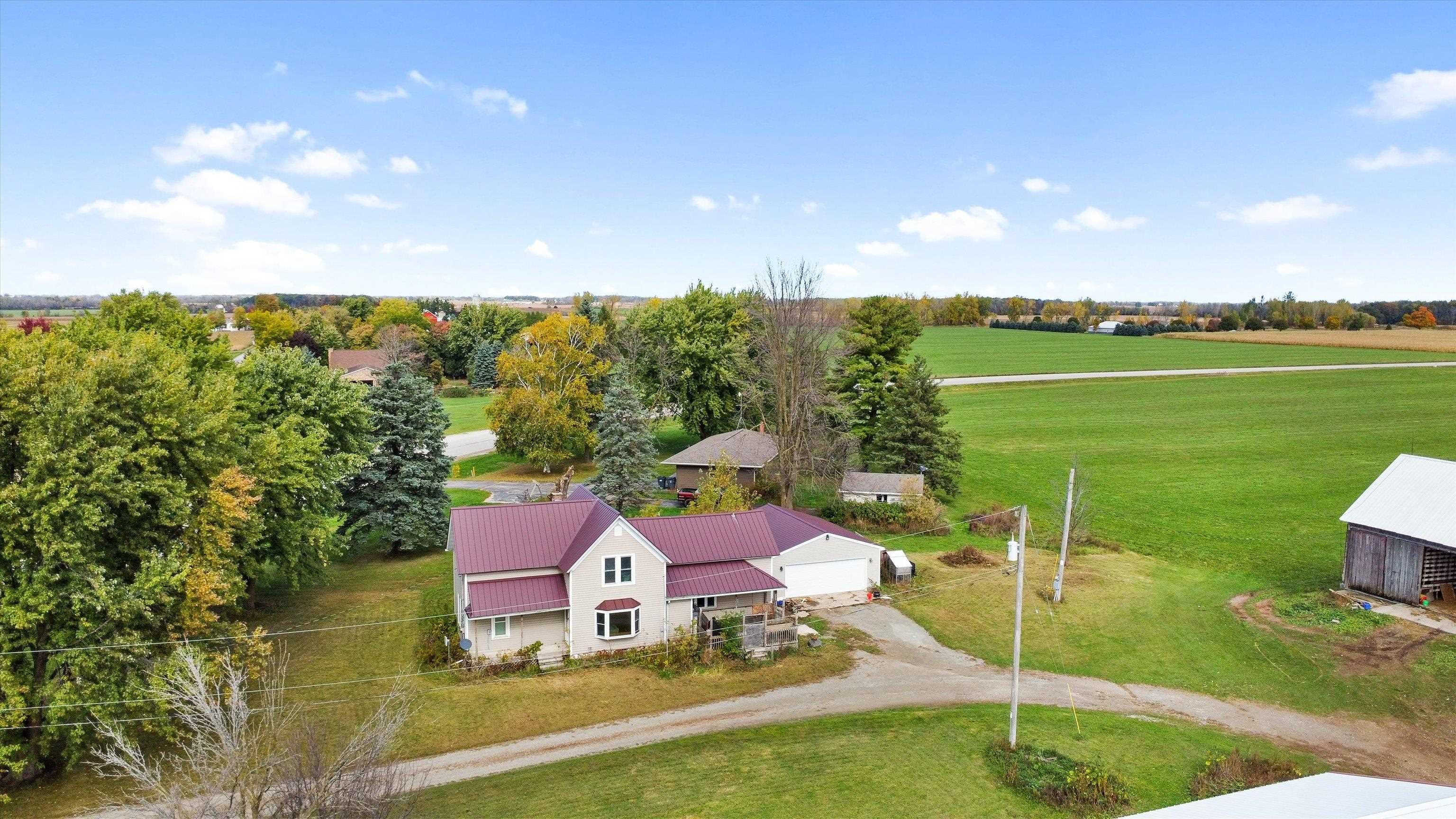 W2441 COUNTY RD G