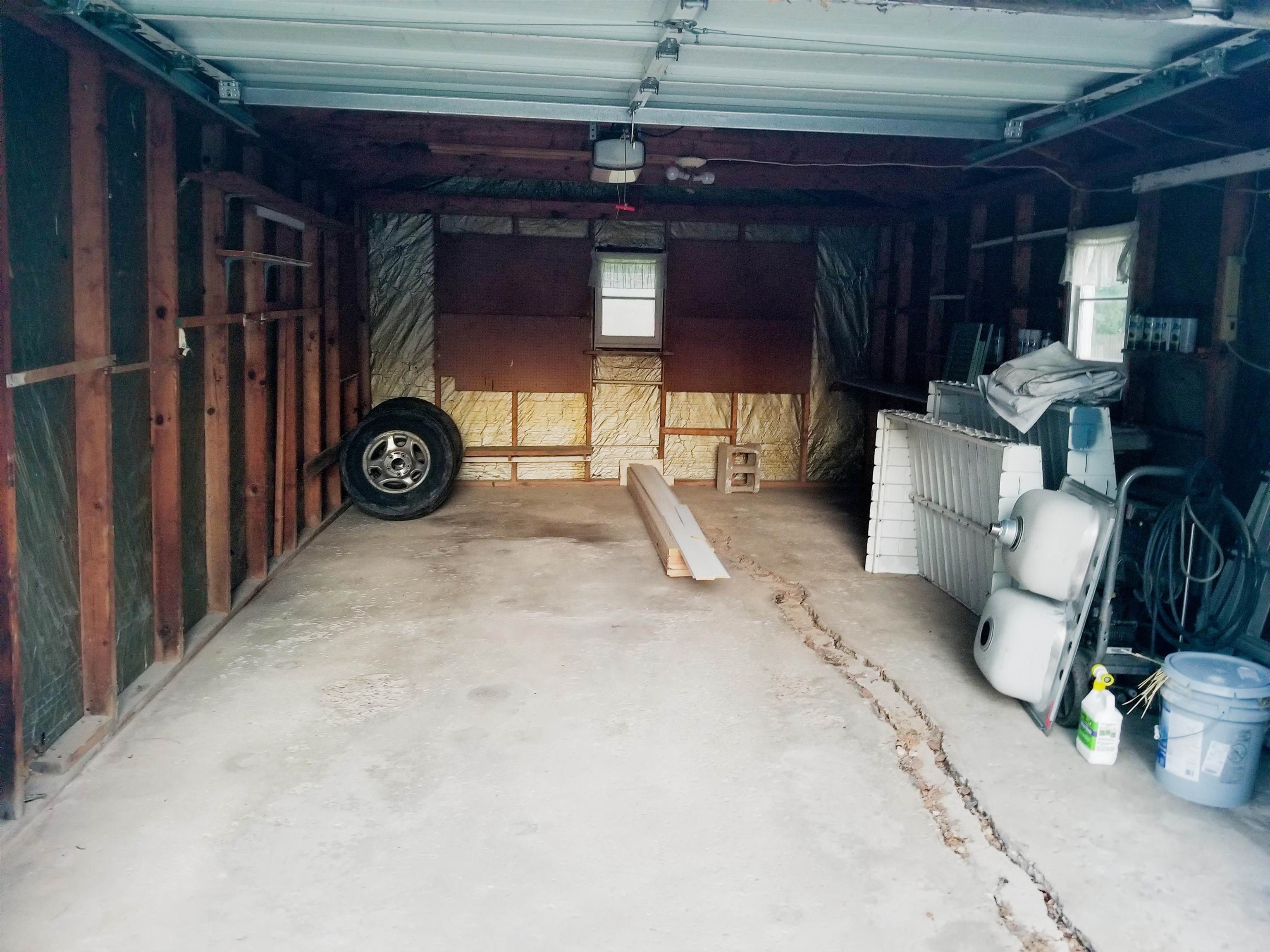 1147 WIRTZ Avenue