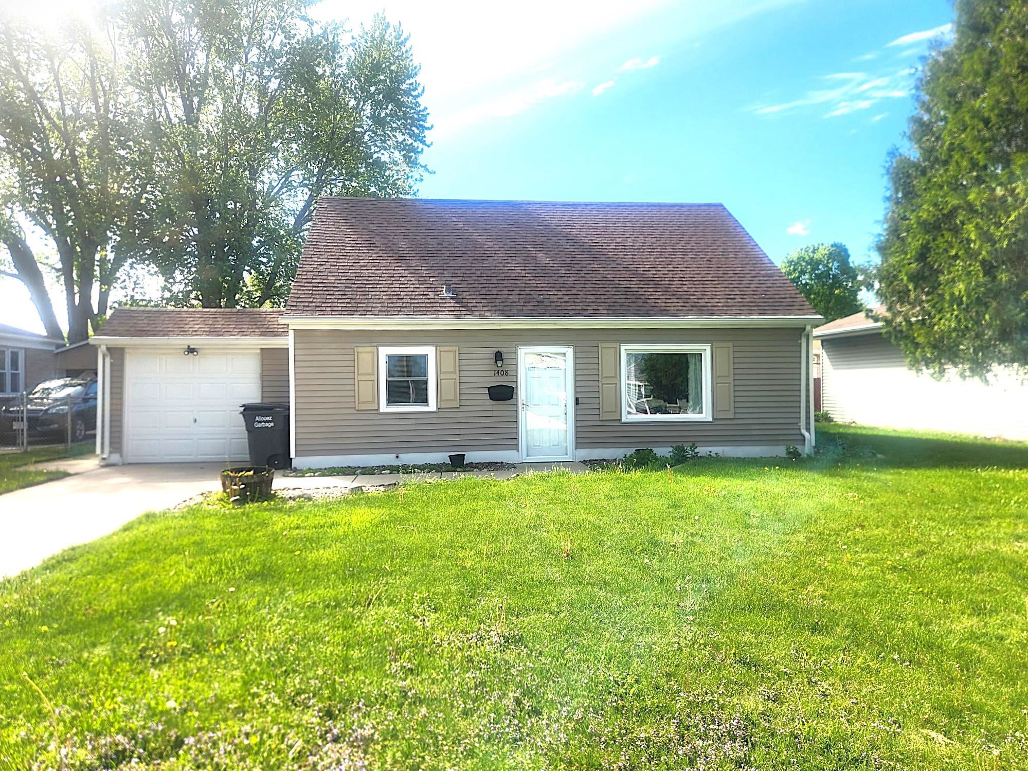 1408 BISMARCK Street