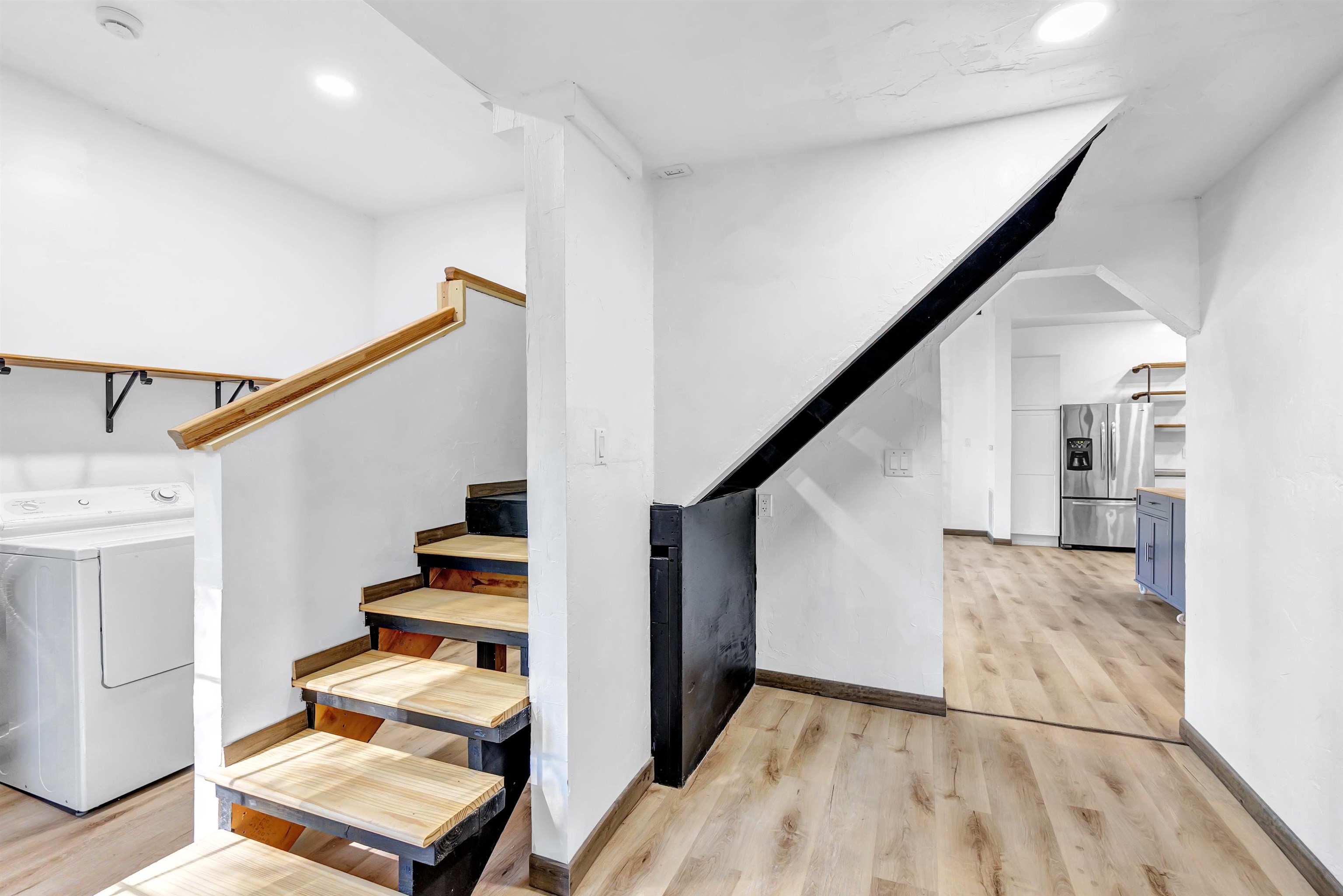 3841 SAMPSON Road