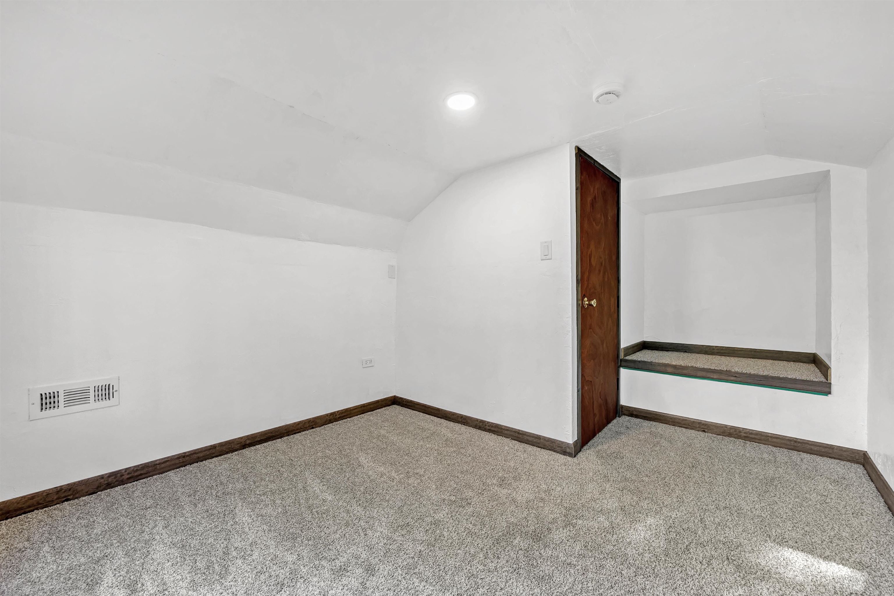 3841 SAMPSON Road