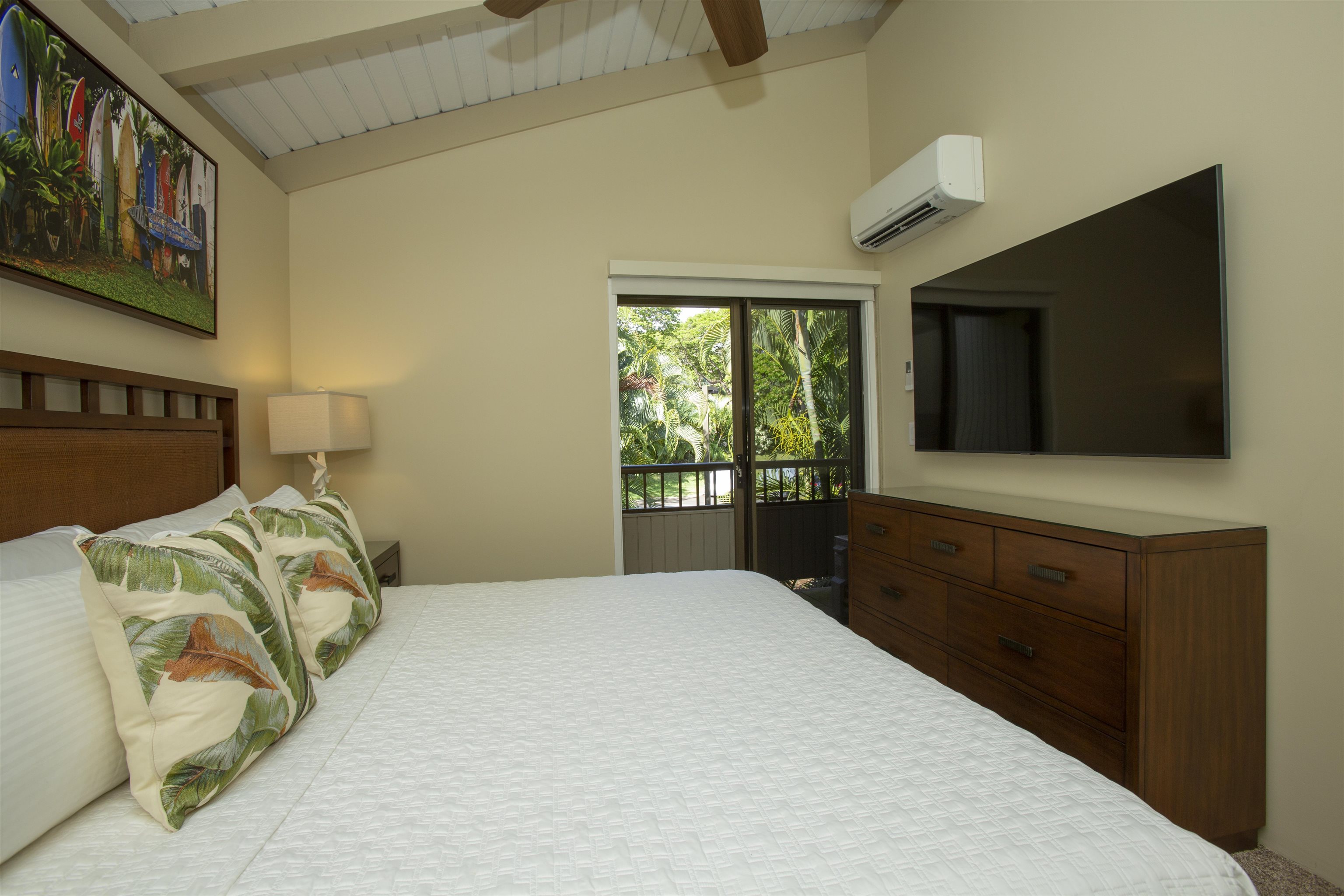 10 WAILEA EKOLU Pl Unit: 104