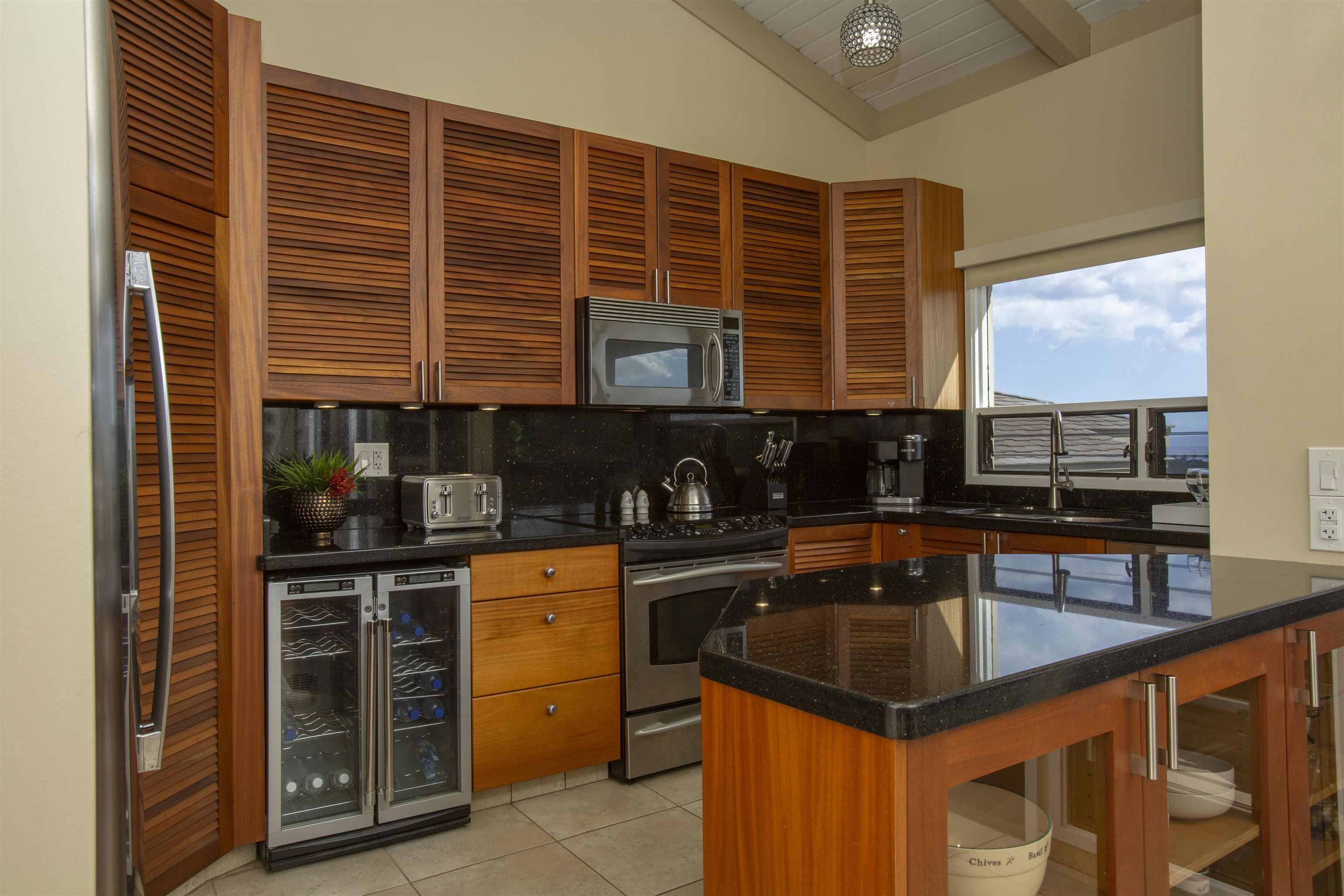 10 WAILEA EKOLU Pl Unit: 104