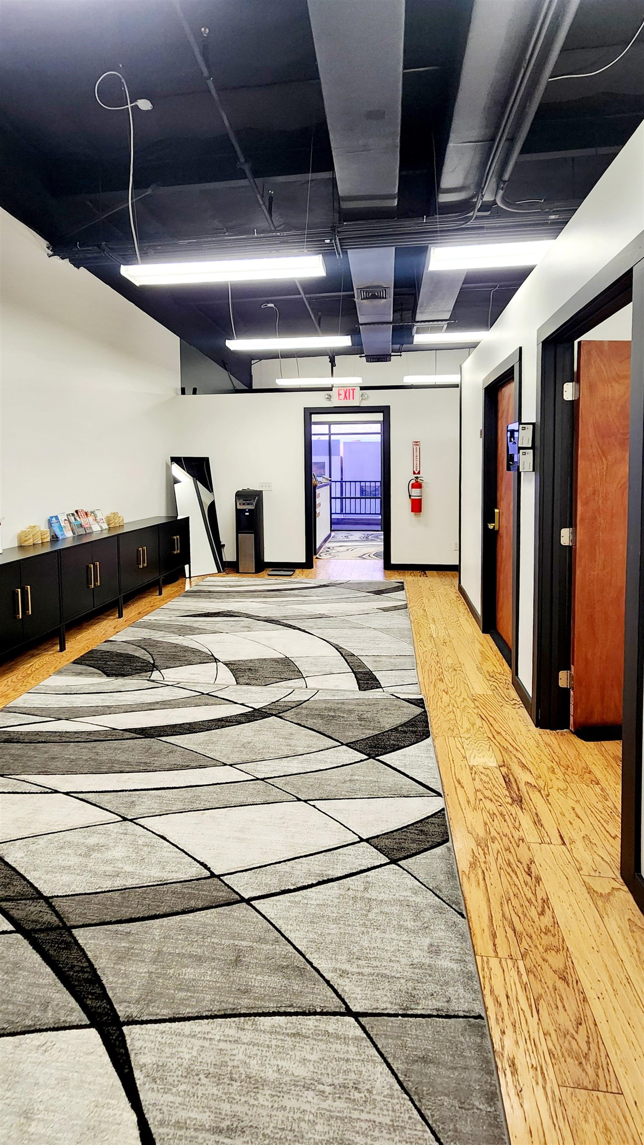 320 Ohukai Rd Unit: 414