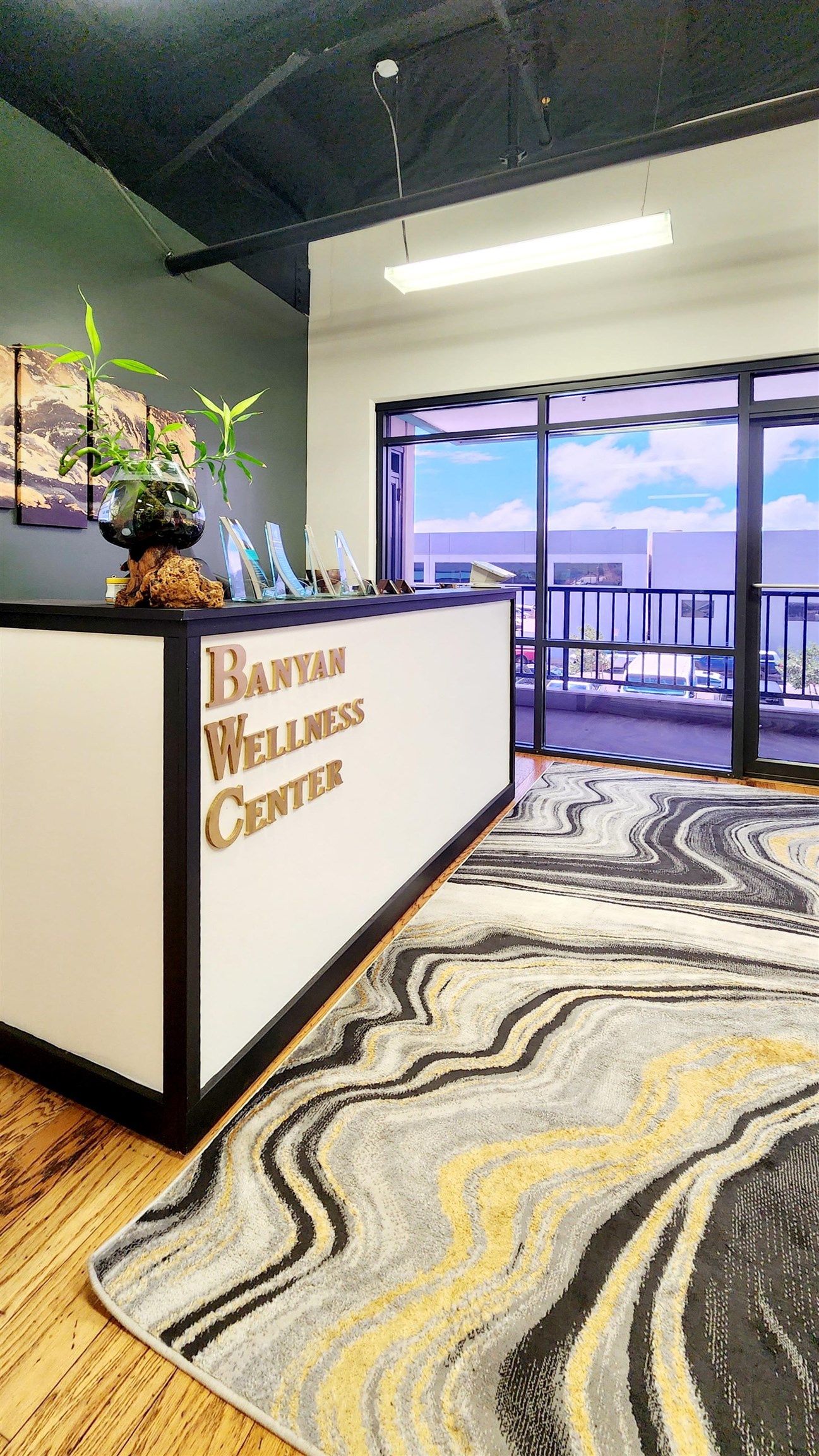 320 Ohukai Rd Unit: 414