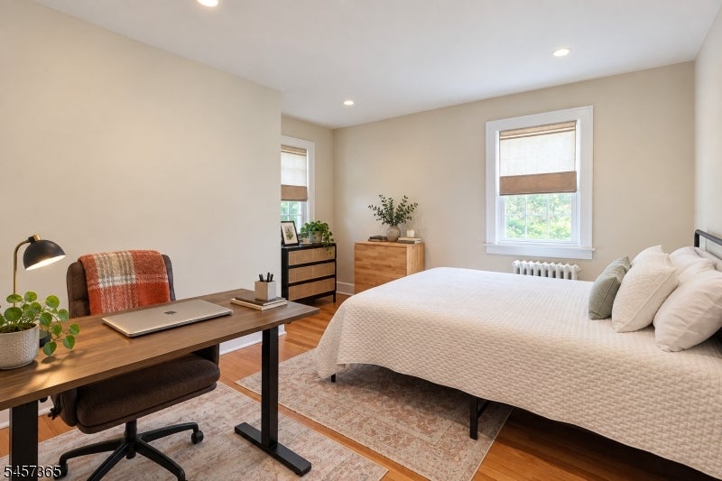 8 S Oak Ct