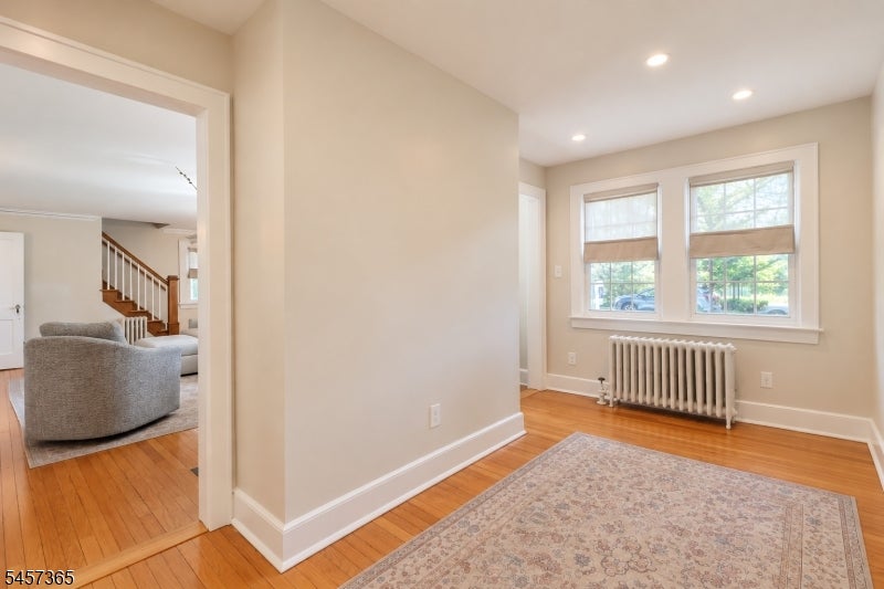 8 S Oak Ct