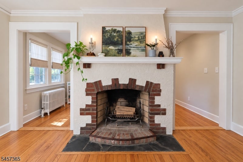 8 S Oak Ct