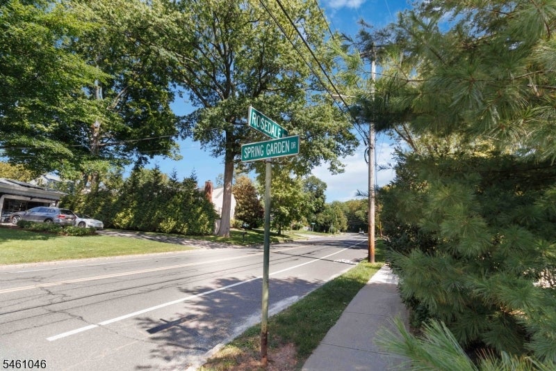 37 Spring Garden Dr