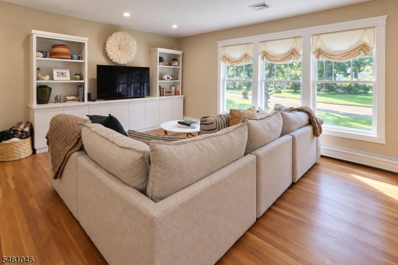 37 Spring Garden Dr