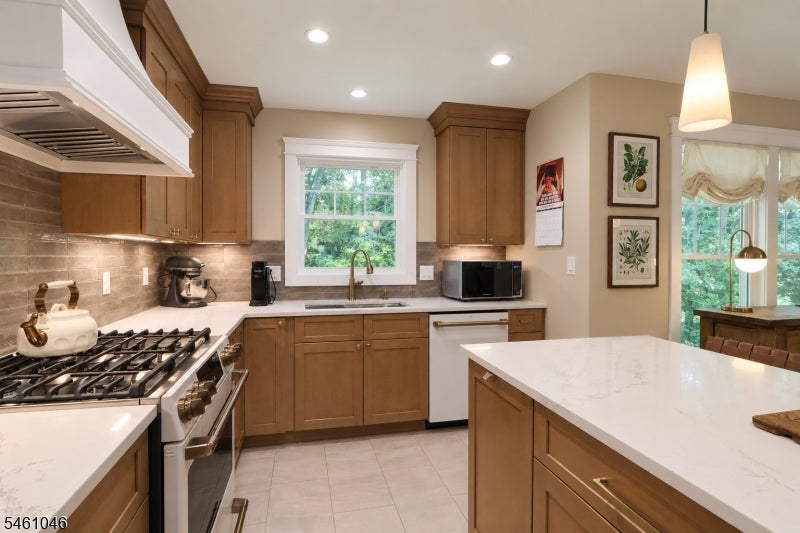 37 Spring Garden Dr