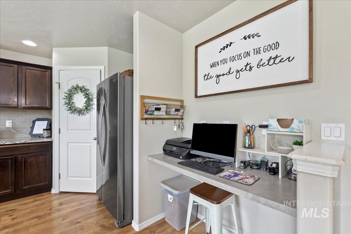 1015 E Cape Elizabeth Dr