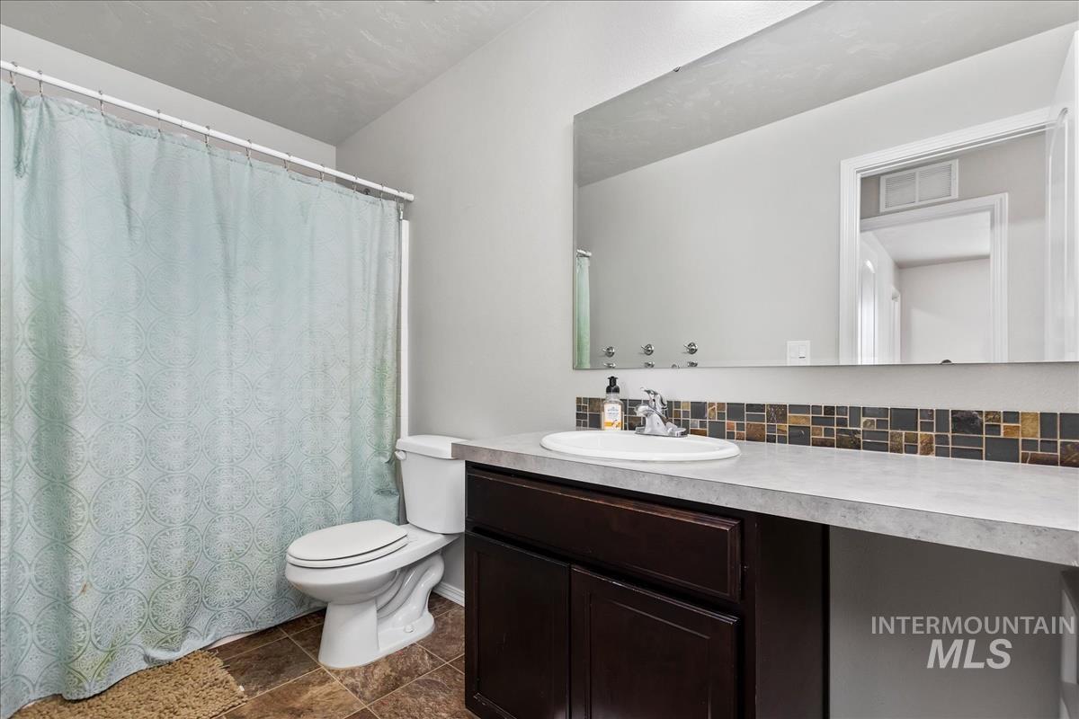 1015 E Cape Elizabeth Dr