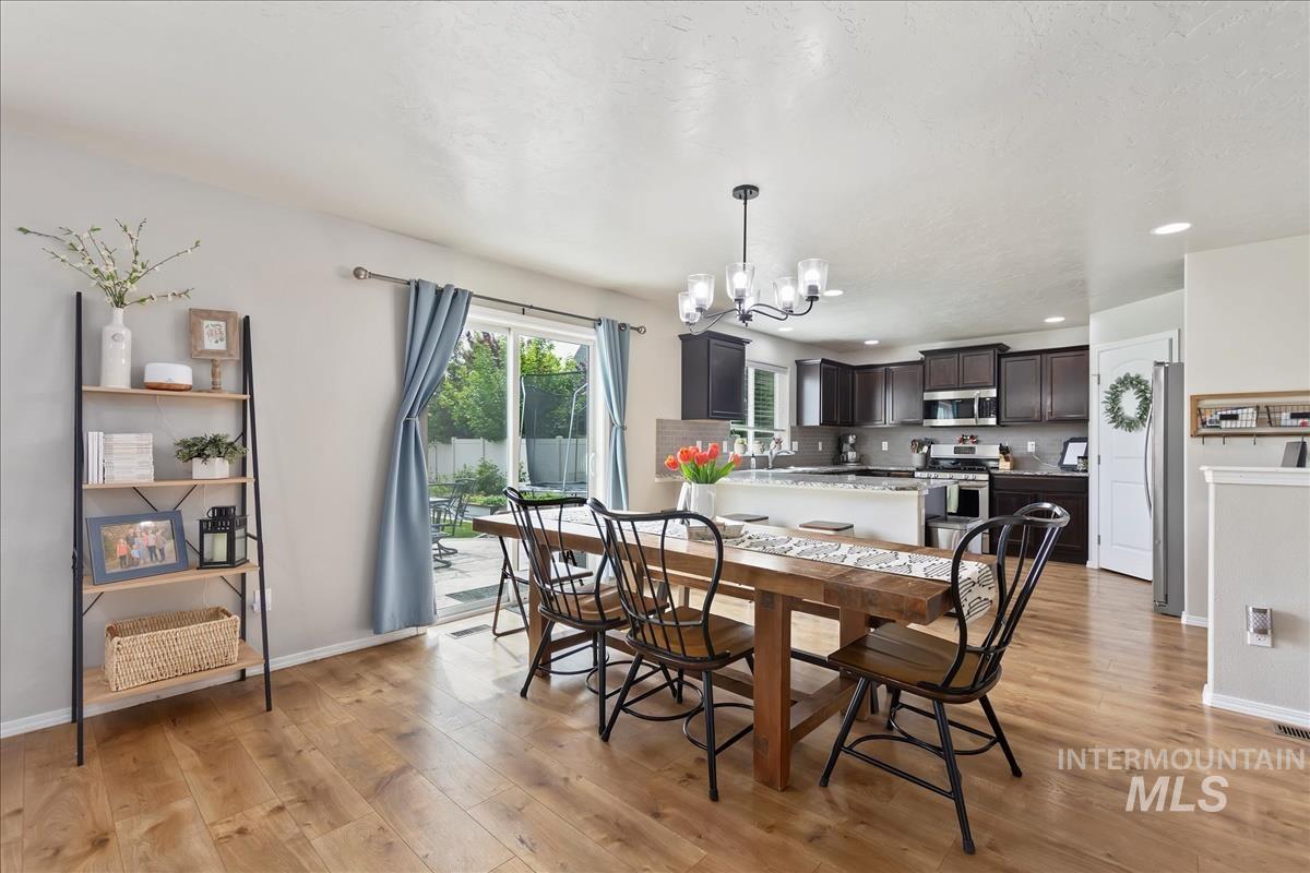 1015 E Cape Elizabeth Dr