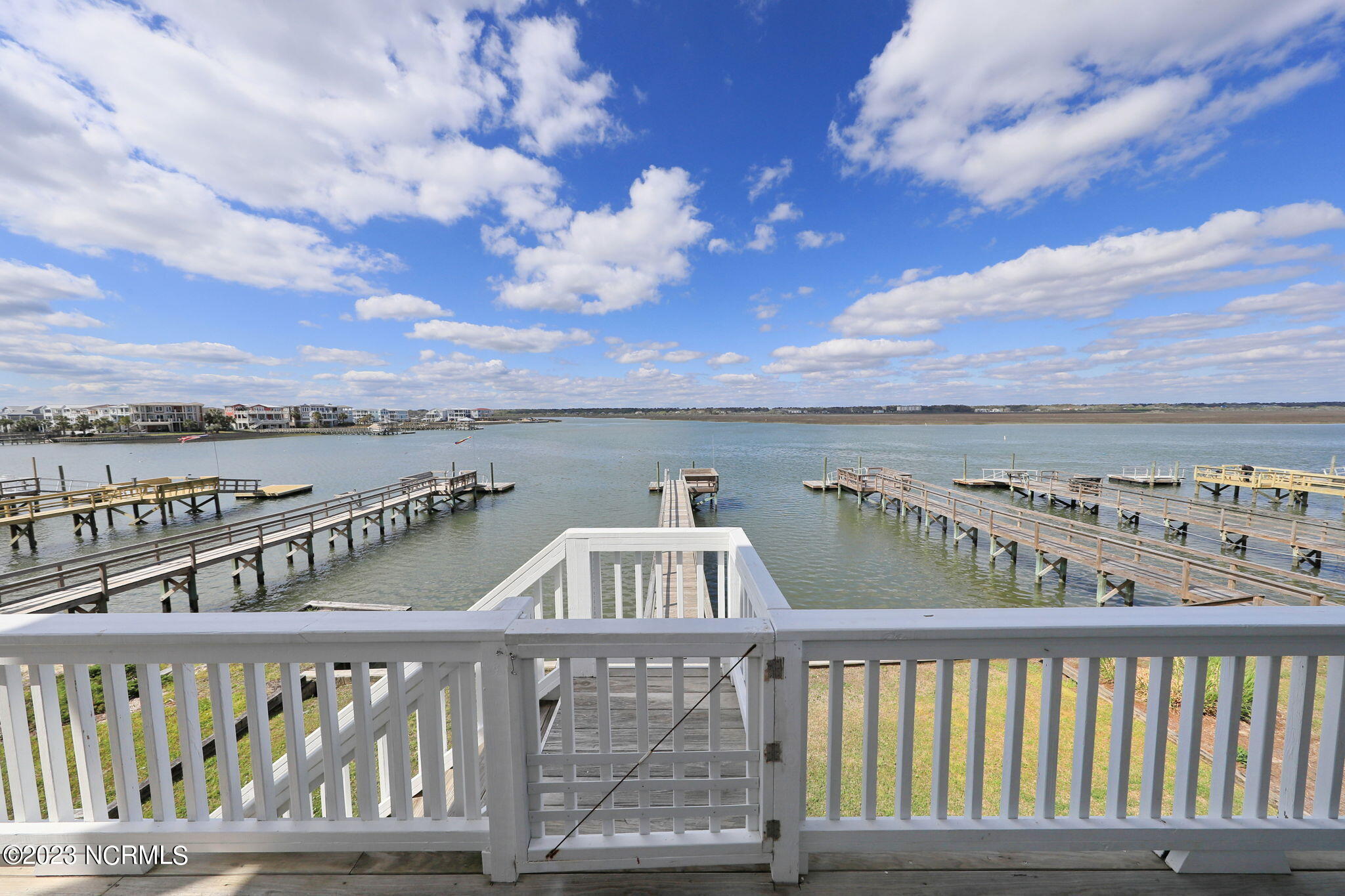 1801 Canal Drive
