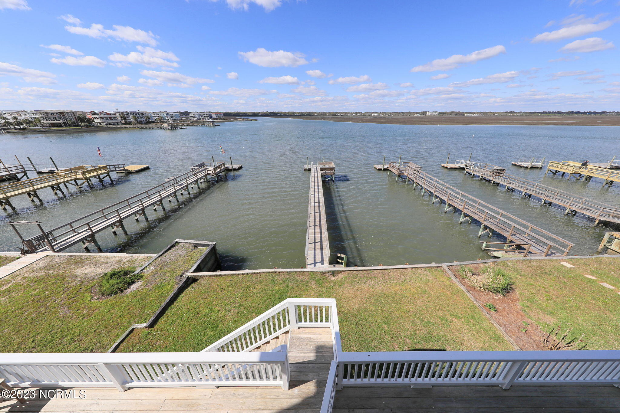 1801 Canal Drive