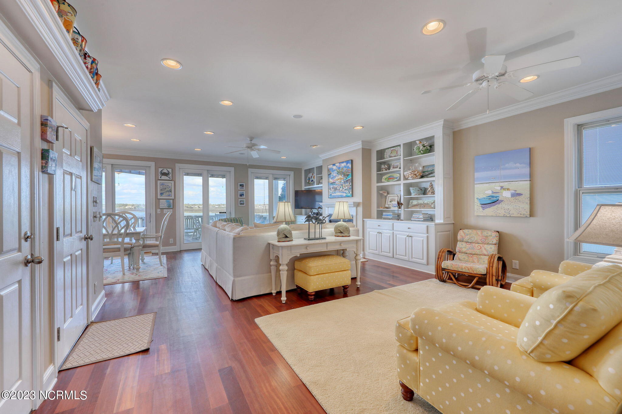 1801 Canal Drive